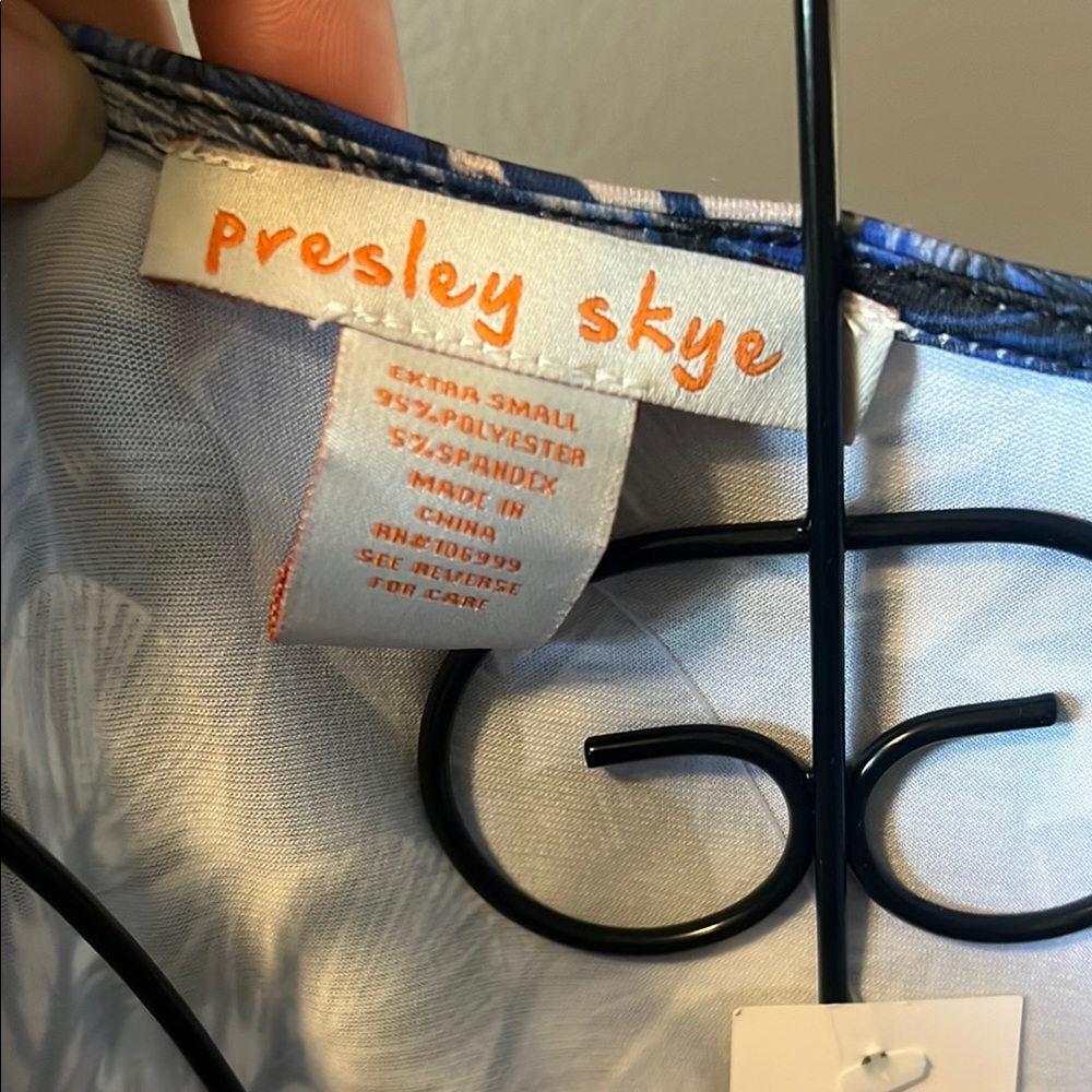 Presley Skye Blue and White Feather Ruched Summer Dress X Small - Picture 2 of 15